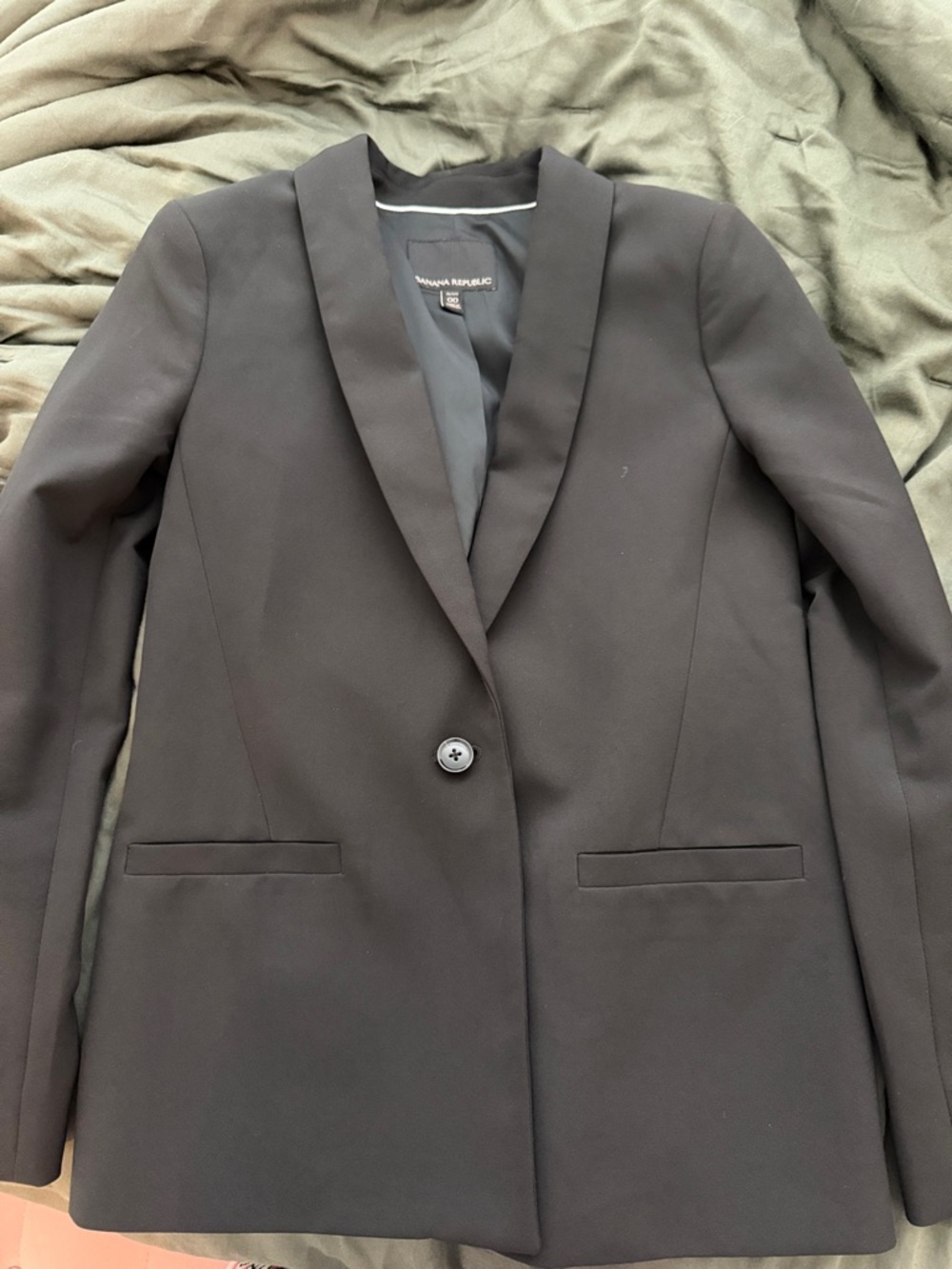 Banana Republic Men's Black Single-Button Shawl Lapel Blazer